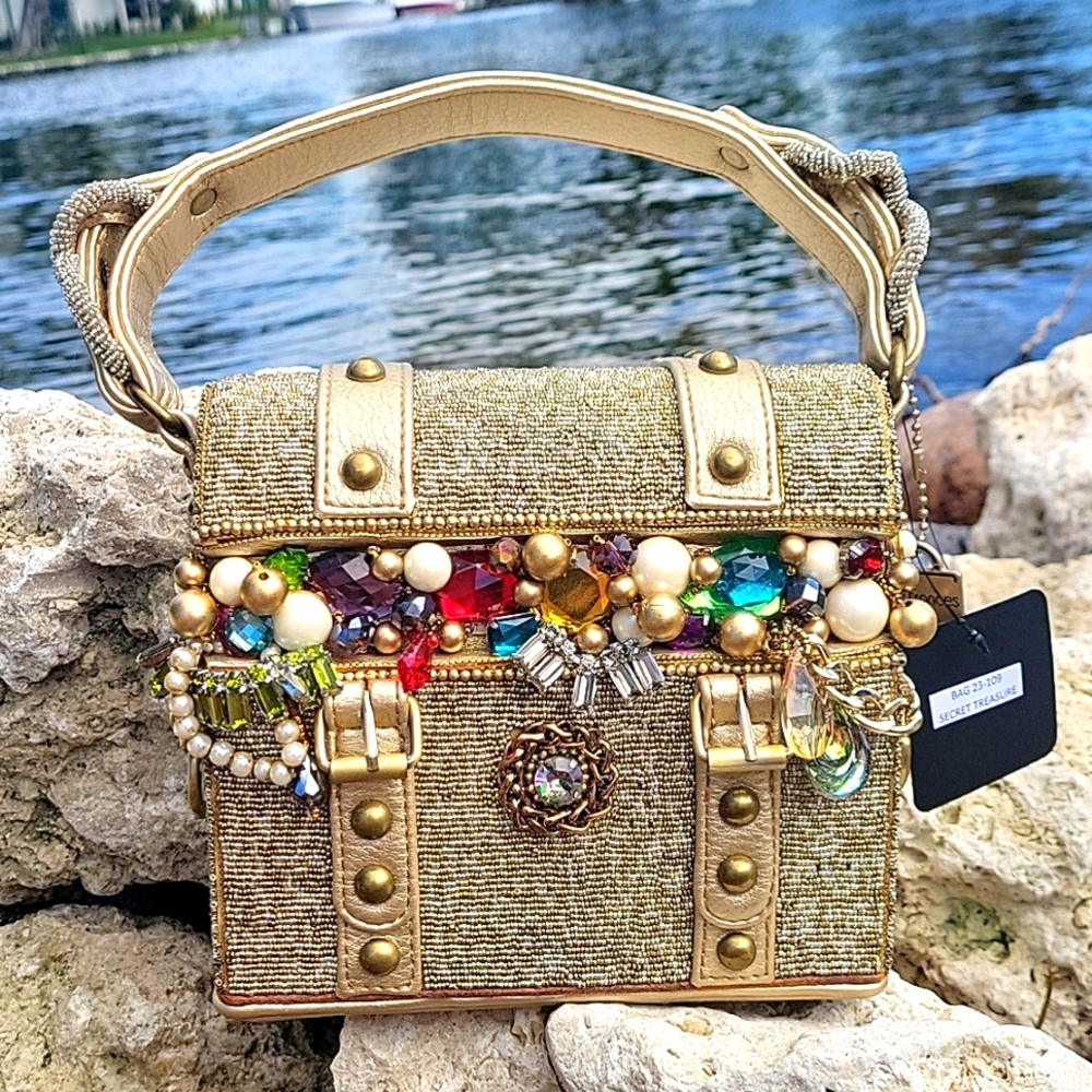 Mary frances secret treasure chest bag